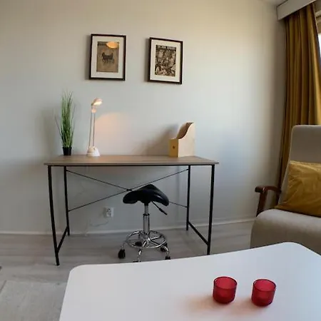 Kaupunkikoti 2-room C50 アパート *